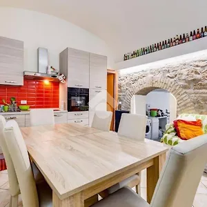 https://casa-particular-underground.it-romehotels.com